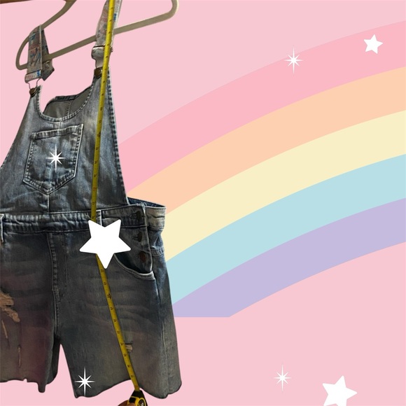 Betty & Veronica Denim Overalls with short cut - Picture 9 of 10